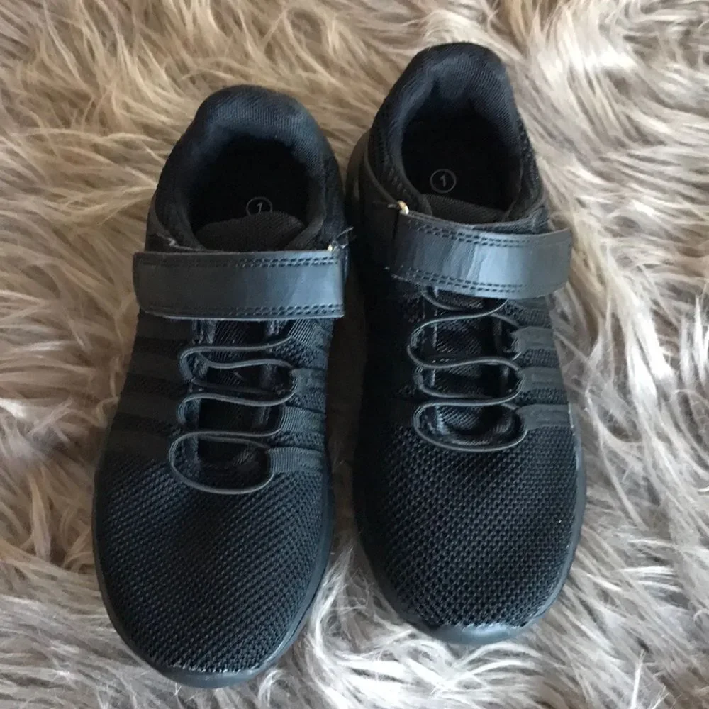 Kids athletic shoes sneakers unisex 1 Child BLACK